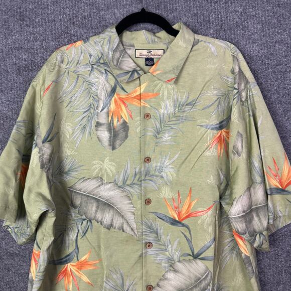 Tommy Bahama 100% Silk Floral Hawaiian Short Sleeve Button Up Shirt Men's Sz L - Picture 4 of 8